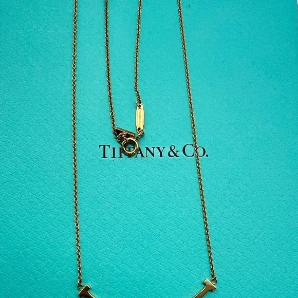 Tiffany & Co. T Smile Yellow Gold Necklace Small with Box - Picture 7 of 14
